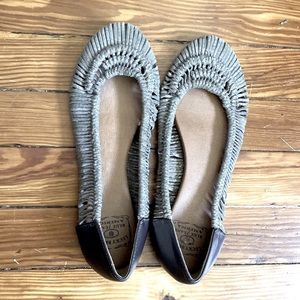 Lucky Brand Shimmer Weave Flats Taupe sz 9